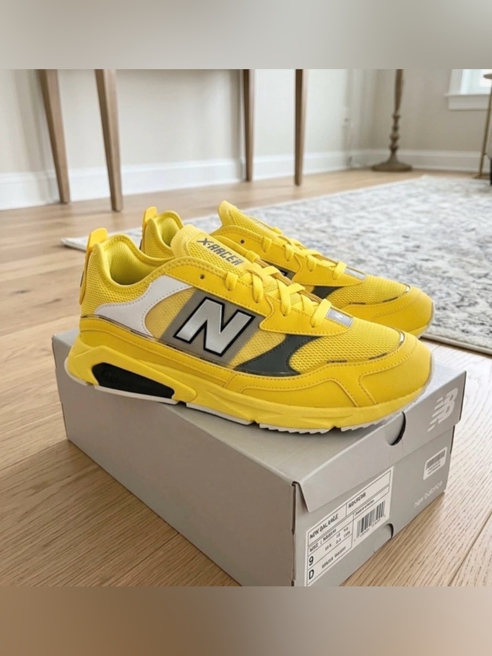 New Balance men  size 9.5 Yellow Mesh & Synthetic Sneakers